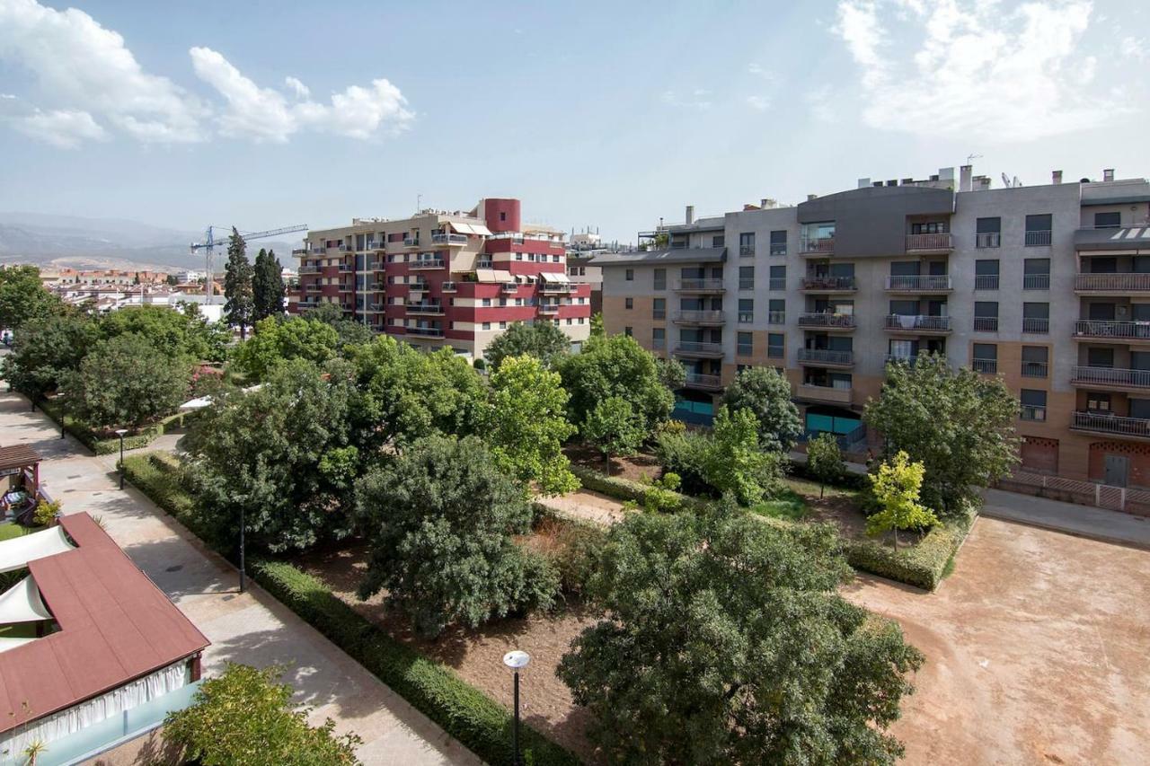 גרנדה Apartamento Forum-Ciencias Con Piscina, Gym & Parking מראה חיצוני תמונה