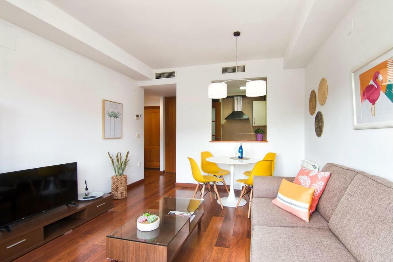 גרנדה Apartamento Forum-Ciencias Con Piscina, Gym & Parking מראה חיצוני תמונה